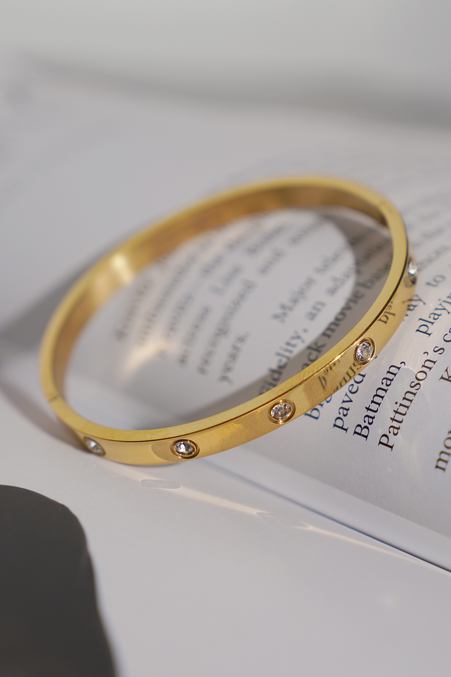 Minimalist Gold Hinged Bangle with Glass Stone